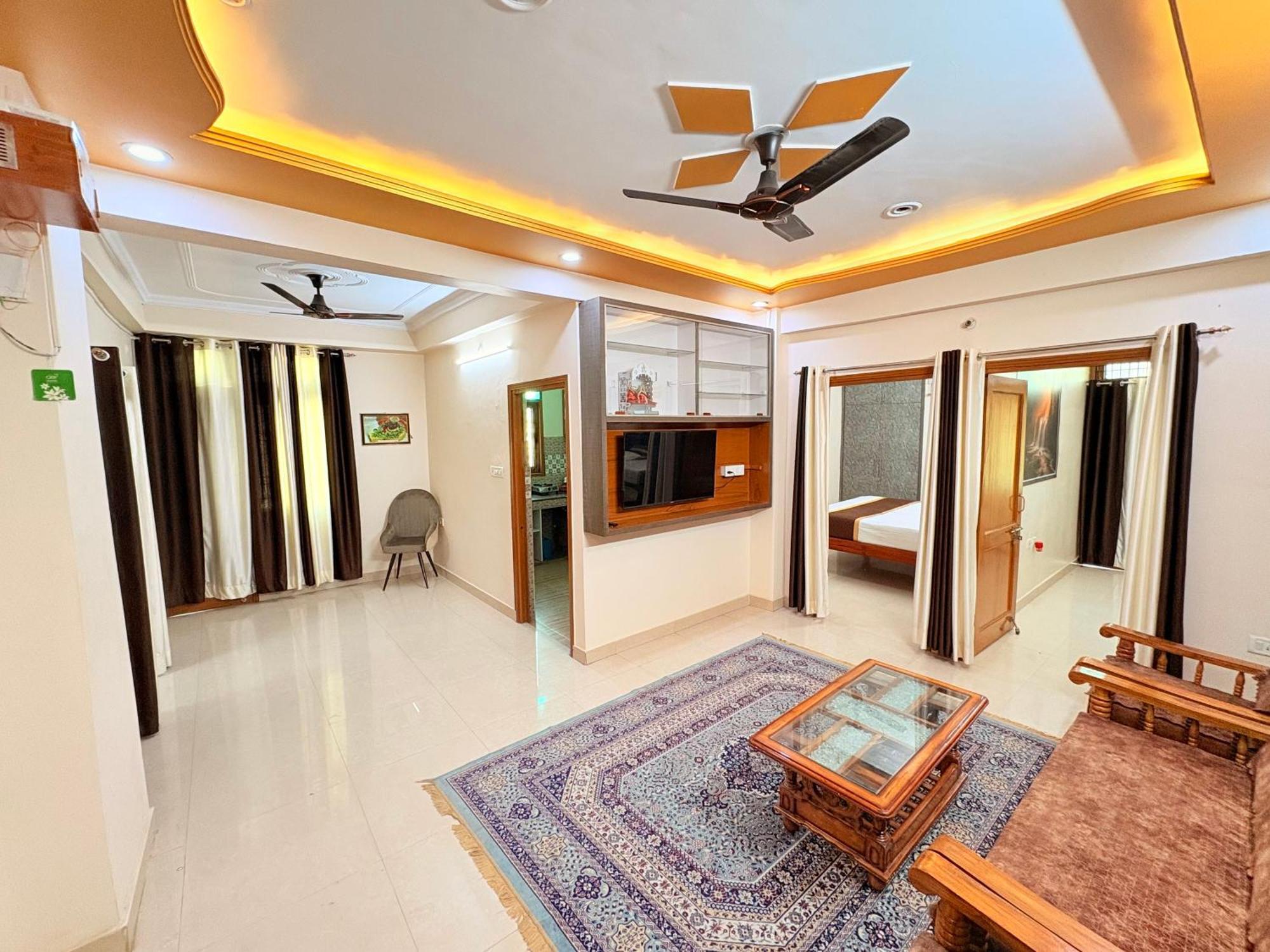 Apartment Rudra